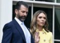 Дональд Трамп-младший и его новоиспеченная жена поделились закулисным видео со свадебной церемонии.