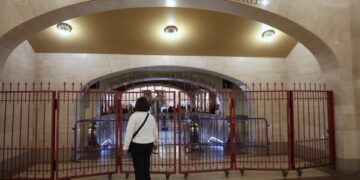 Удар беспилотника вызвал пожар на атомной электростанции в ОАЭ, что стало очередным ударом по Ирану в нарушении режима прекращения огня.