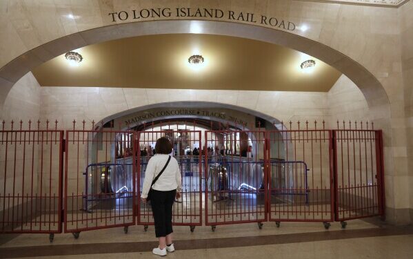 Удар беспилотника вызвал пожар на атомной электростанции в ОАЭ, что стало очередным ударом по Ирану в нарушении режима прекращения огня.