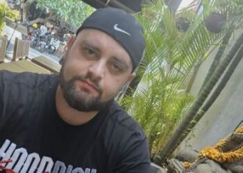 Сына бывшего байкера похитили из дома, а спустя несколько часов нашли мертвым в парке.