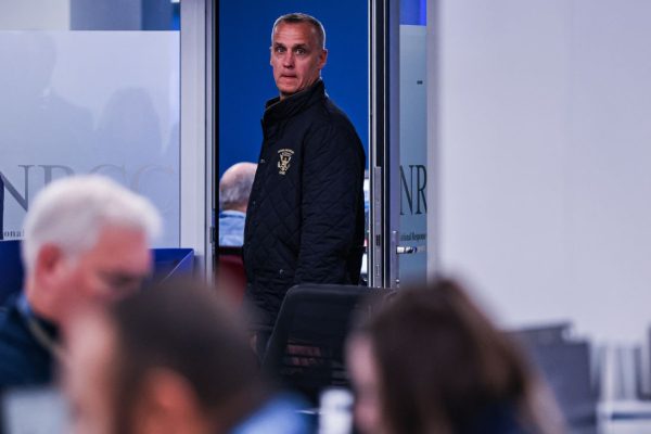 Эксклюзив: Борьба за власть и паралич: Подробности потерянного года FEMA в преддверии сезона штормов
