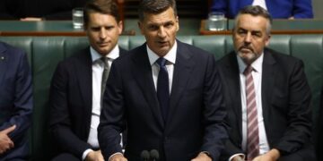 Оппозиция обещает беспрецедентное сокращение иммиграции в попытке противостоять партии «Единая нация».