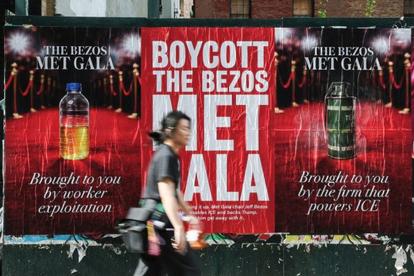 Безос во всей этой истории: момент миллиардера на Met Gala.