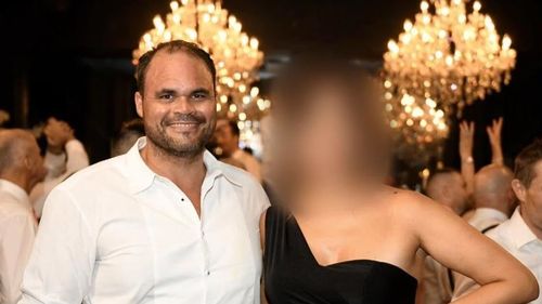 Выражены соболезнования в связи со смертью 28-летнего мужчины, погибшего в аварии на маршрутке по дороге домой после празднования дня рождения.