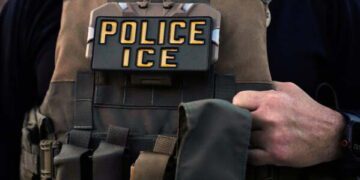 В Венесуэле растет недовольство: число погибших в результате землетрясения достигло 1430 человек.