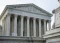 Как Трамп выбрал бывшего сотрудника полиции штата Оклахома на должность главы ICE — и обеспечил победу Марквейну Маллину.