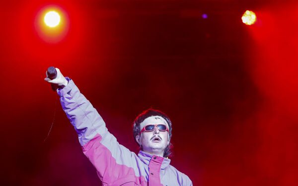В свете трагической катастрофы самолета Oliver Tree, безопасно ли музыкантам продолжать летать на вертолетах или небольших самолетах? В свете трагической катастрофы самолета Oliver Tree, безопасно ли музыкантам продолжать летать на вертолетах или небольших самолетах?