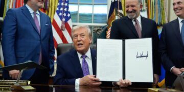 Иран говорит это. США говорят то. Взгляд на самые сложные вопросы в неурегулированном конфликте.