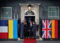 Израиль заявляет, что Иран выпустил по нему ракеты, что стало первым подобным обстрелом после хрупкого перемирия.
