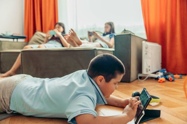Некоторые вещи, происходящие в юности, необратимы. Это ещё одна причина пересмотреть время, которое дети проводят перед экраном.