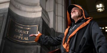 Главный злодей Войны за независимость реабилитируется — как раз к 250-летию Америки.