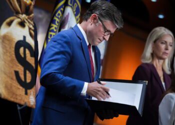 Трамп признал, что назвал Нетаньяху «сумасшедшим», и заявил, что Израиль осложняет мирные переговоры с Ираном.
