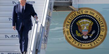 Трамп прибыл на саммит G7 в надежде на придание импульса после объявления о соглашении по прекращению войны с Ираном.