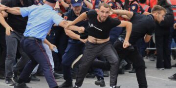 Что нужно знать о растущем противодействии курорту в Албании, связанному с семьей Трампа