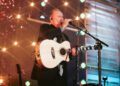 Колин Хэй рассказывает, как стремительная слава группы Men at Work «превратилась в эпизод реалити-шоу «Выживший»».