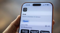 Илон Маск заявляет, что его платформа Grok Imagine AL к концу года создаст «исторически достоверную» экранизацию «Одиссеи».
