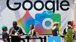 Google и Apple конфликтуют с ЕС по поводу будущего искусственных интеллектов.