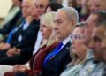 Нетаньяху покупает политическую лояльность с помощью спорных законов в преддверии выборов.