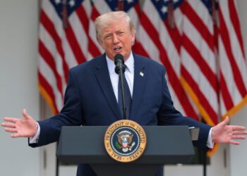 Президент Трамп утверждает, что у него больше подписчиков в TikTok, чем у Тейлор Свифт: вот насколько он неправ.