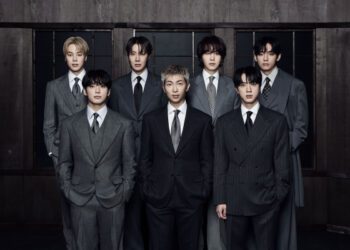Это следующий радиосингл с альбома BTS «ARIRANG». Это следующий радиосингл с альбома BTS «ARIRANG».