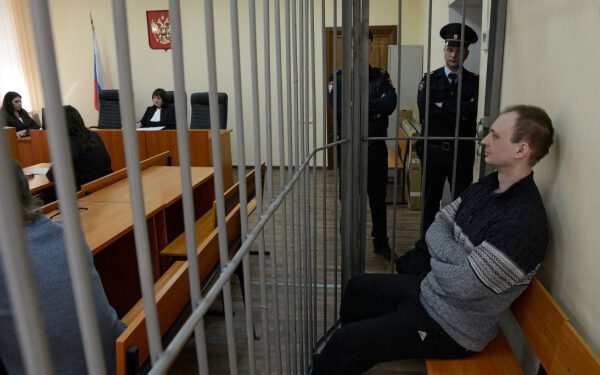 Американский гражданин, задержанный в России, "на грани смерти", - говорит правозащитник.