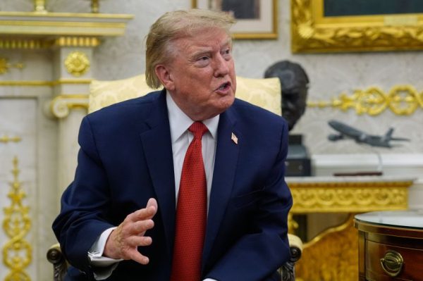 Проверка фактов: Абсолютно все утверждения Трампа о Южной Корее неверны.