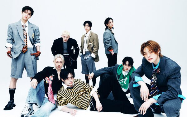 Фанаты выбрали песню Stray Kids «This & That» в качестве своей любимой новой композиции этой недели.