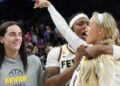 Главный тренер команды Indiana Fever Стефани Уайт резко осудила «сеяние розни, которое пытается захватить нашу лигу».