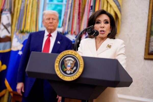 Подробности напряженной встречи Трампа с Жанин Пирро