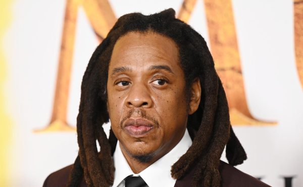 В Лондоне откроется 30 временных торговых точек Jay-Z в преддверии исторических концертов на стадионе «Тоттенхэм Хотспур». В Лондоне откроется 30 временных торговых точек Jay-Z в преддверии исторических концертов на стадионе «Тоттенхэм Хотспур».