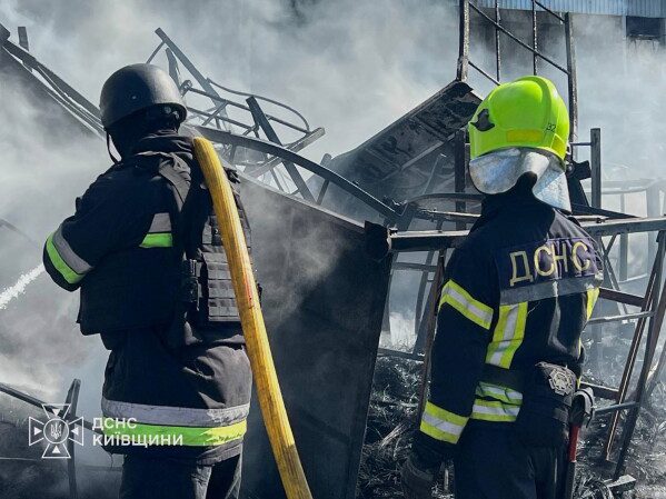 В результате российского удара по украинскому складу погибли 37 человек — это самое смертоносное нападение в этом году.