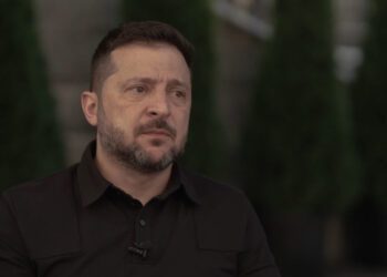 «Продайте Украине 10% американских патриотов, и мы уничтожим все баллистические ракеты России», — заявил Зеленский в интервью CNN.