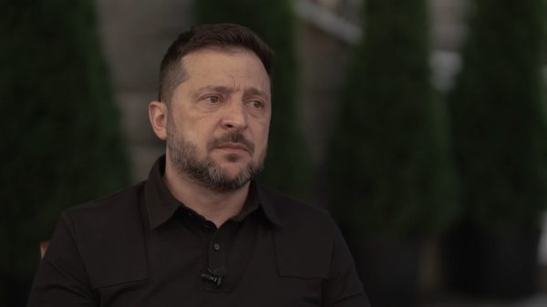 «Продайте Украине 10% американских патриотов, и мы уничтожим все баллистические ракеты России», — заявил Зеленский в интервью CNN. «Продайте Украине 10% американских патриотов, и мы уничтожим все баллистические ракеты России», — заявил Зеленский в интервью CNN.
