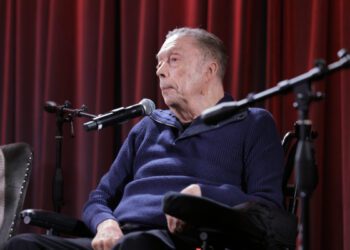 Тим Карри, звезда фильма «Шоу ужасов Рокки», скончался в возрасте 80 лет.