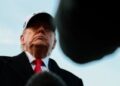 Суд отменил введенный Трампом запрет на выдачу иммиграционных виз гражданам 75 стран.