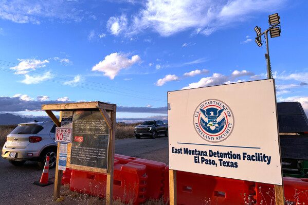 США предлагают вознаграждение в размере 25 миллионов долларов за информацию о гражданине США, который, по имеющимся данным, возглавляет самый могущественный мексиканский наркокартель.