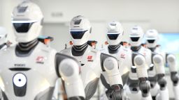 Ведущий мировой производитель человекоподобных роботов и его танцующие роботы уверенно движутся к рекордному IPO в Китае.