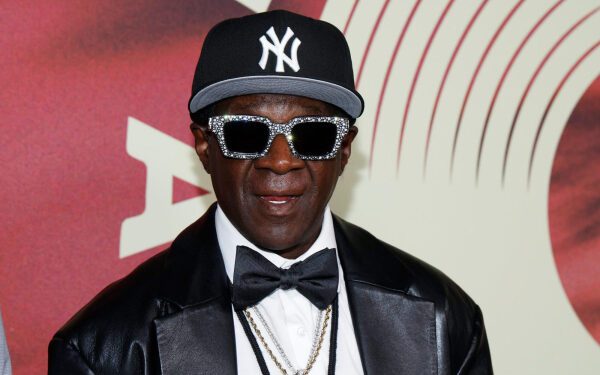 Flavor Flav поделился личными воспоминаниями о событиях 11 сентября и почтил память «героев, которые бросились навстречу опасности» в 25-ю годовщину трагедии.