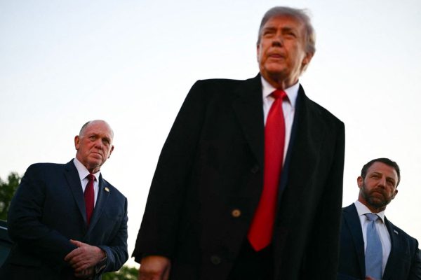 Грег Бовино был в администрации Трампа ответственным за соблюдение иммиграционного законодательства. Теперь он считает, что администрация недостаточно жесткая.