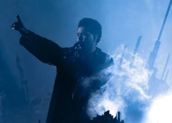В Японии The Weeknd представил новую песню, в которой использован сэмпл из заглавной темы «Neon Genesis Evangelion».