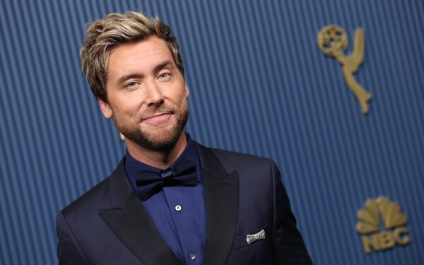 Лэнс Басс утверждает, что на пике славы *NSYNC он зарабатывал всего 35 долларов в день. Лэнс Басс утверждает, что на пике славы *NSYNC он зарабатывал всего 35 долларов в день.
